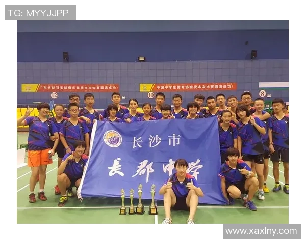 上海羽毛球队进攻策略分析与得失总结探讨